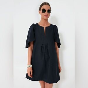 NWT | Pomander Place Finley Flutter Sleeve Dress in Black